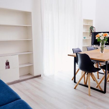 Casa Cornelia Station Apartment โรม ภายนอก รูปภาพ